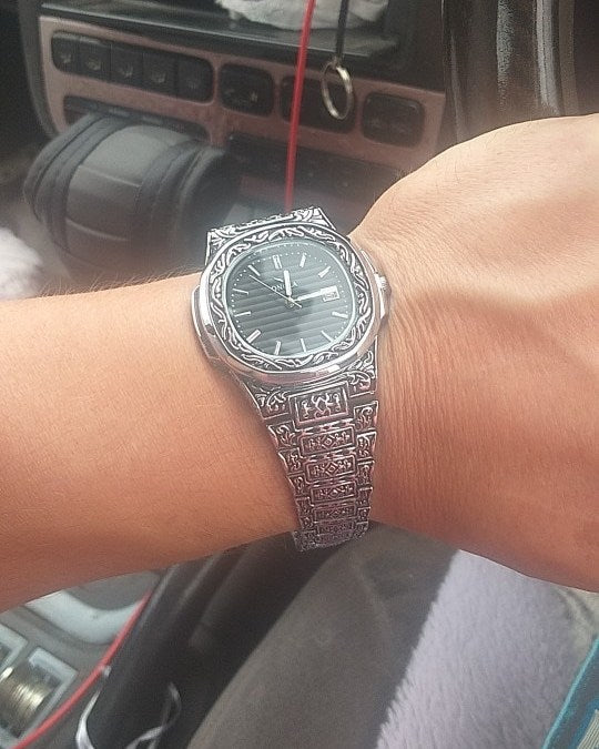 SUDDLE | SILVER BLACK